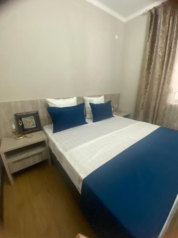 Green Town Hotel Σιμκέντ Εξωτερικό φωτογραφία
